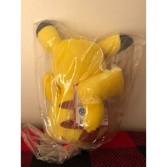 Banpresto Pokemon Focus Pikachu Male Toreba Prize Plush 7" Japan Import NWT - Picture 2 of 5